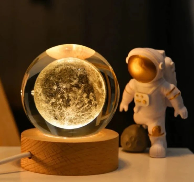 ESFERA DE CRISTAL 3D - QuieroMás Magazine