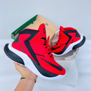 BOTA NIKE NUEVA - QuieroMás Magazine