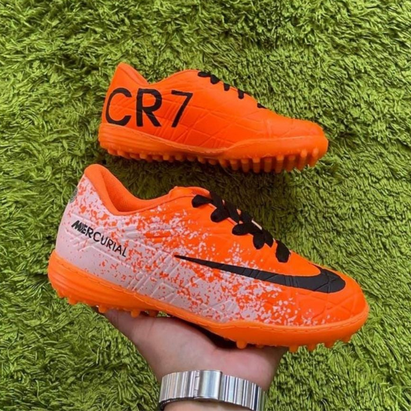 Nike Mercurial CR7 Orange - QuieroMás Magazine