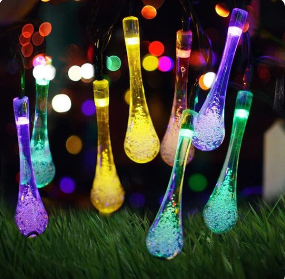 Luces LED Solares en Forma de Gota de Agua - QuieroMás Magazine