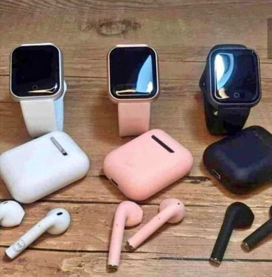 Combo smartwatch Y68 + Audífonos I12 - QuieroMás Magazine