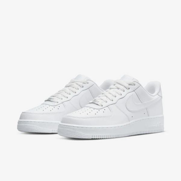 Nike Force One Clásico Blanco - QuieroMás Magazine