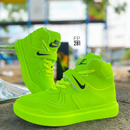 BOTA NIKE - QuieroMás Magazine