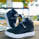 BOTA NIKE - QuieroMás Magazine