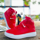 BOTA NIKE - QuieroMás Magazine