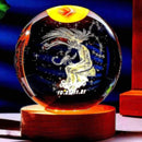 ESFERA DE CRISTAL 3D - QuieroMás Magazine