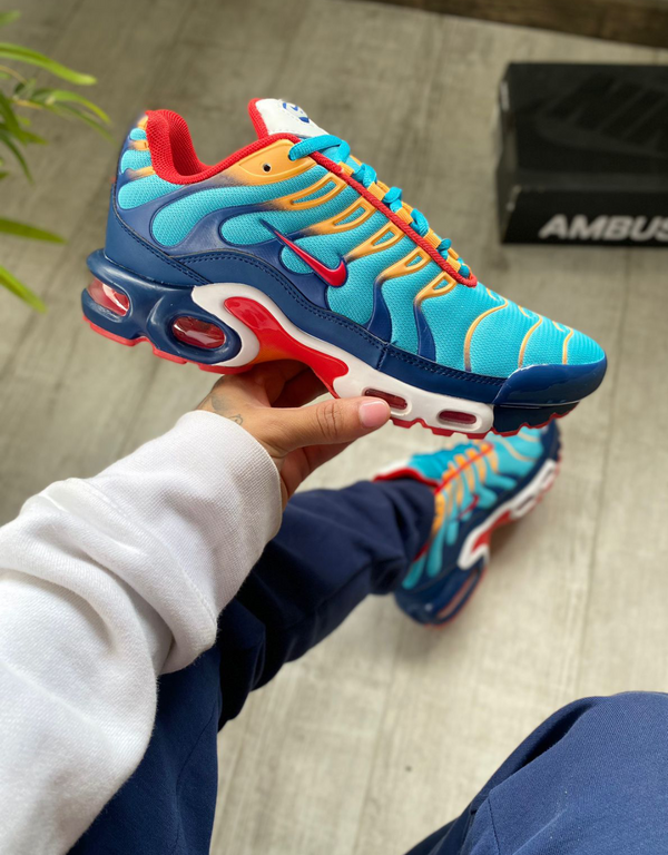 Nike TN Blue CABALLERO - QuieroMás Magazine