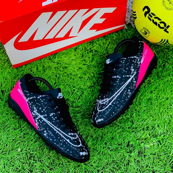 Nike Mercurial Pink Society - QuieroMás Magazine